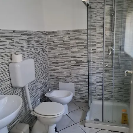 Airport Orio Bergamo Guest house