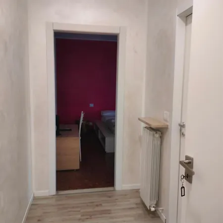 Airport Orio Bergamo Guest house *